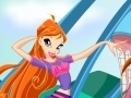 Cluiche Winx Club Fashion: Bloom VS Flora