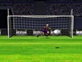 Cluiche Bay the ball like Beckham