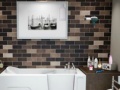 Cluiche Hidden Objects Modern Toilet