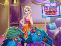 Cluiche Ice Queen Wardrobe Cleaning