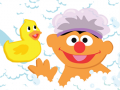 Cluiche 123 Sesame Street: Ernie's Bathtime Fun