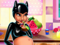 Cluiche Catwoman Pregnant