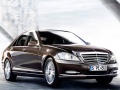 Cluiche Luxury Sedan Suzzle