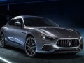 Cluiche Maserati Ghibli Hybrid Slide