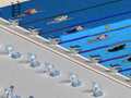 Cluiche Swimming Pool Race