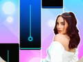 Cluiche Kim Loaiza Piano tiles