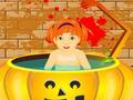 Cluiche Little Baby Halloween Bathing