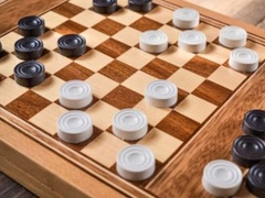 Cluiche Checkers Two Player