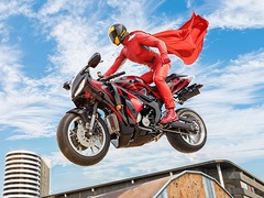 Cluiche Real Motorbike Super Hero Stunt 3D